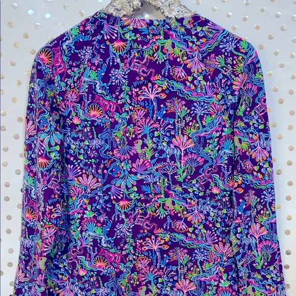 Lilly Pulitzer Luxletic Purple Berry Colony Conga Blythe Pullover UPF 50+ Top ~ - Picture 11 of 14